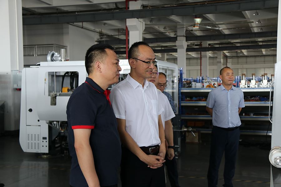 اخبار شرکت|منگ شیائوبین، قاضی شهرستان پینگ یانگ، برای بازرسی و راهنمایی از پا...